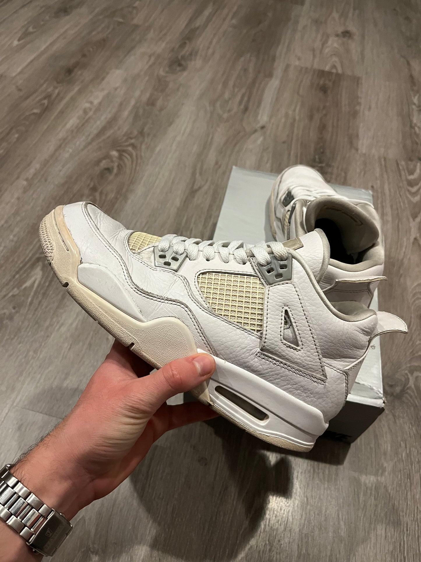 Jordan 4 Pure Money