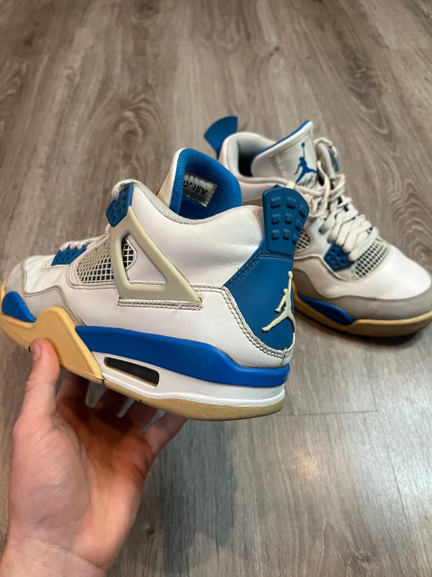 Jordan 4 Military Blue