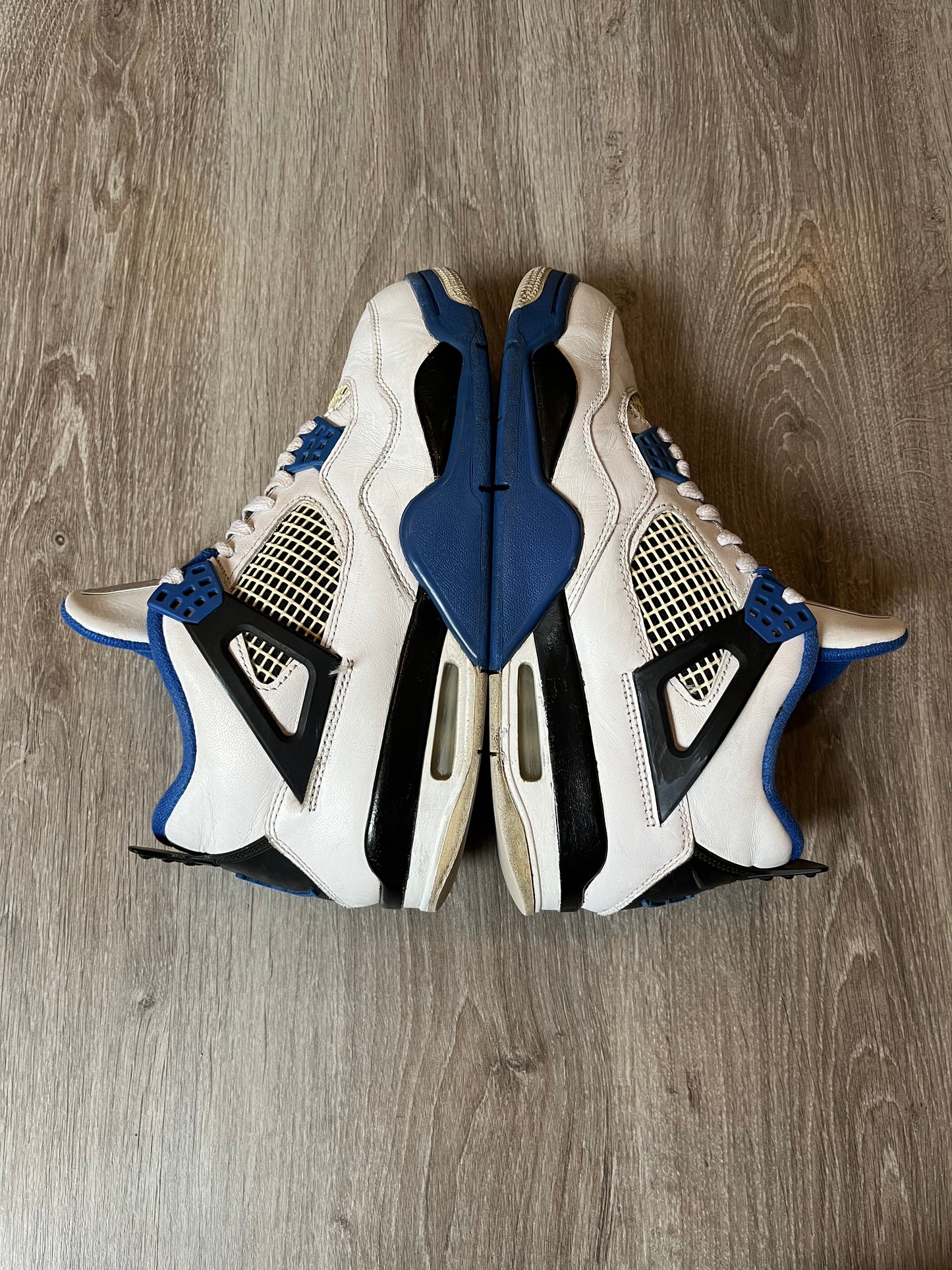 Jordan 4 Motorsport