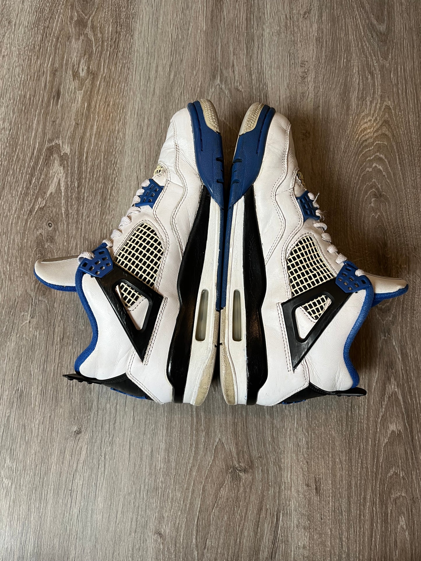 Jordan 4 Motorsport