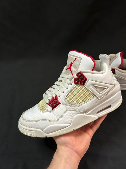 Jordan 4 Metallic Red