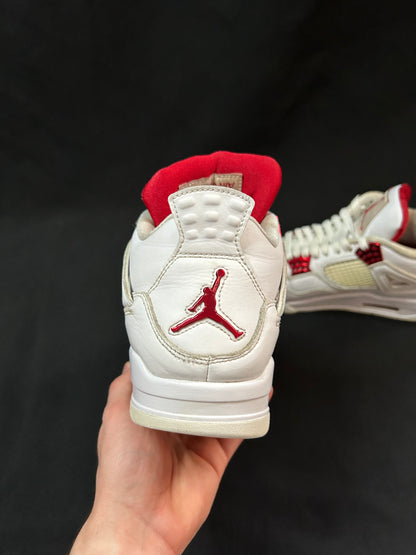 Jordan 4 Metallic Red