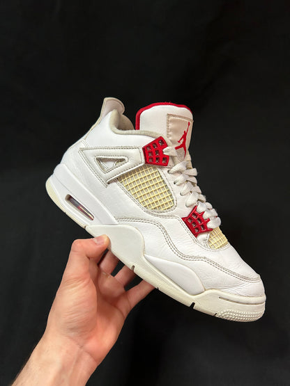 Jordan 4 Metallic Red