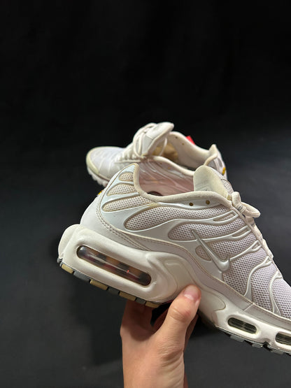 Nike air Max plus White