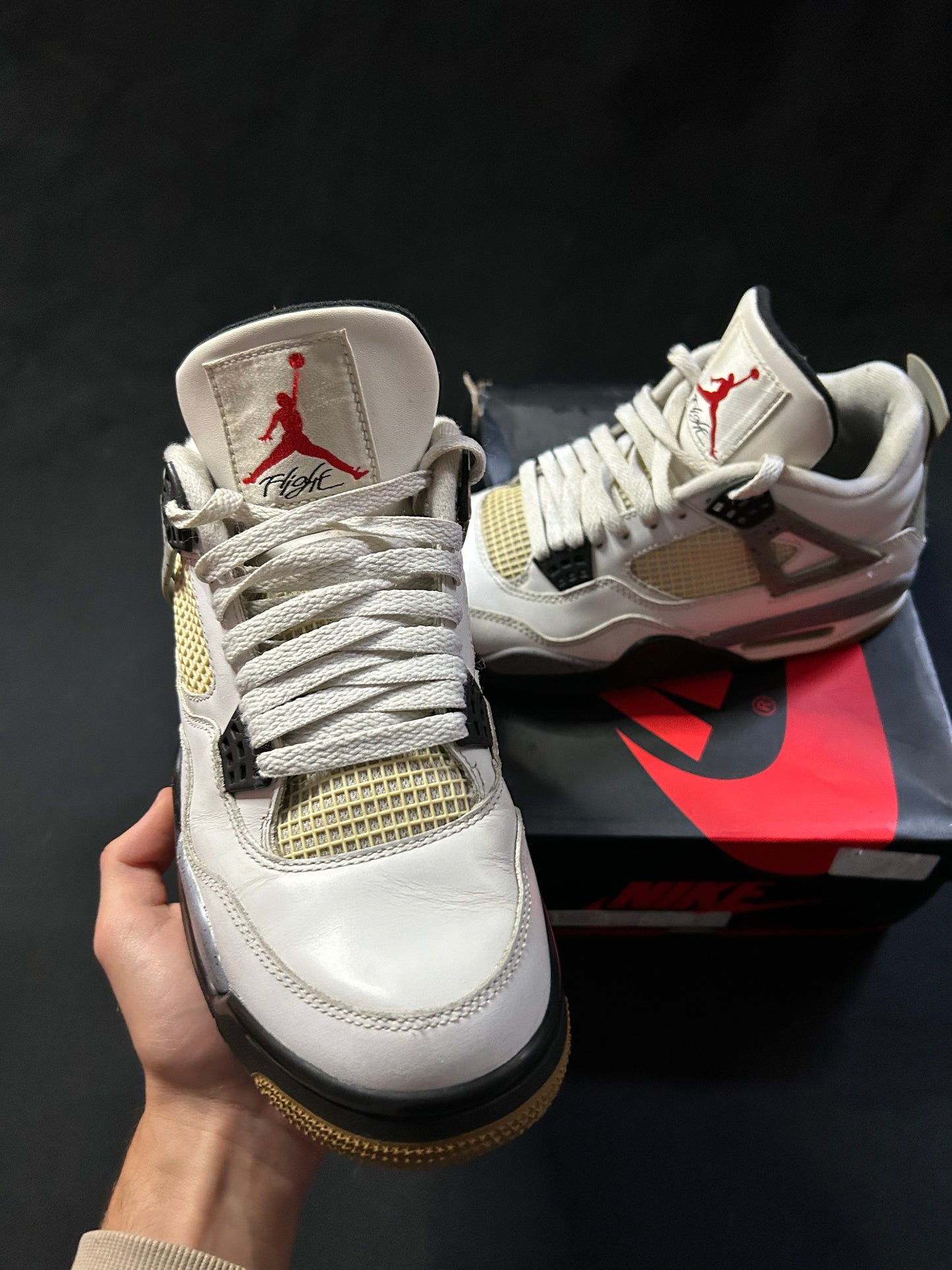 Jordan 4 White Cement Taille 41