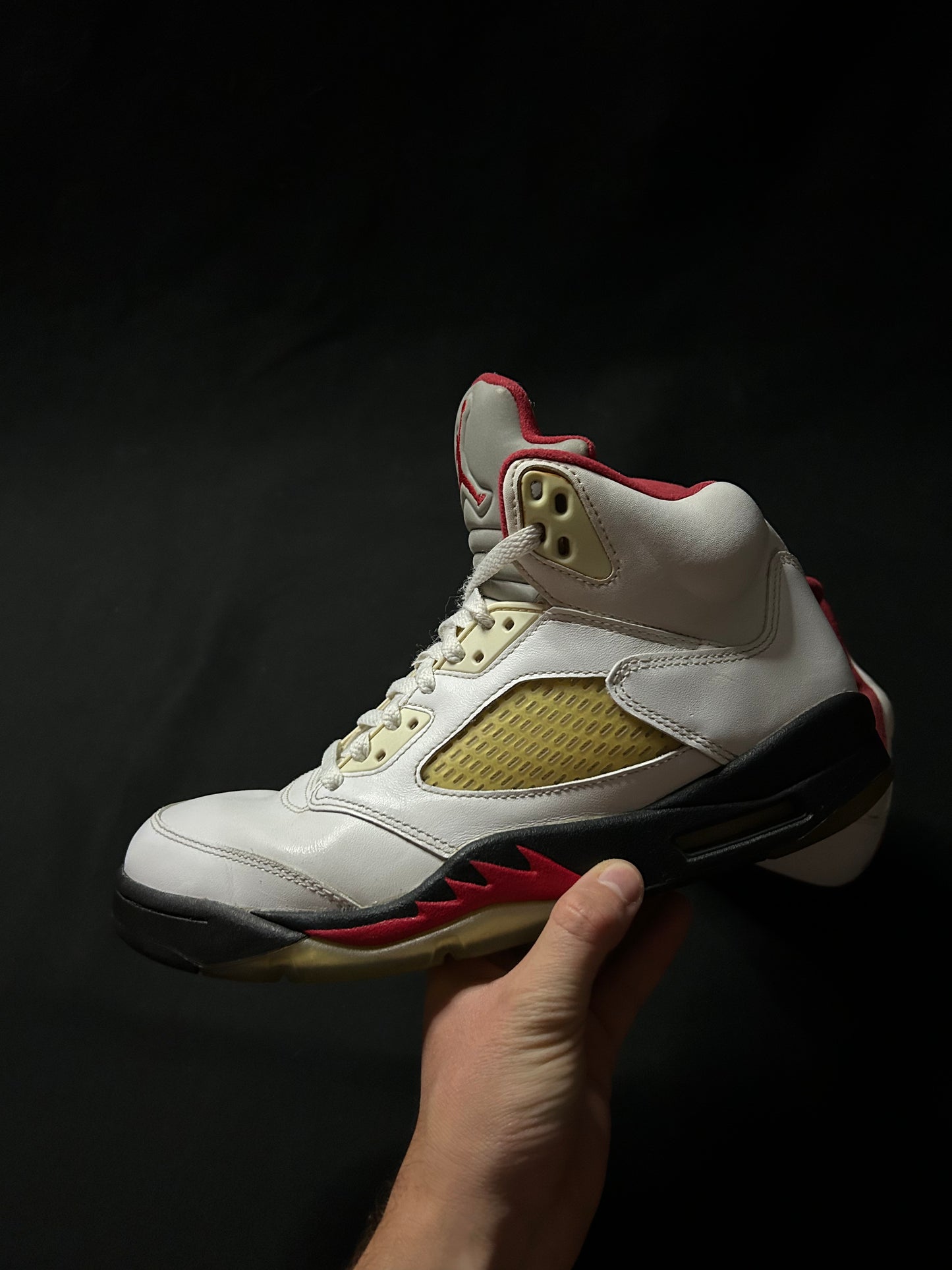 Jordan 5 Fire Red ( 2012 )