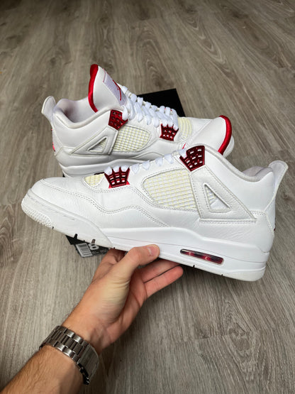 Jordan 4 Metallic Red